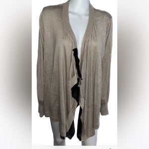 NWT Tahari womens size 2X SWEATER